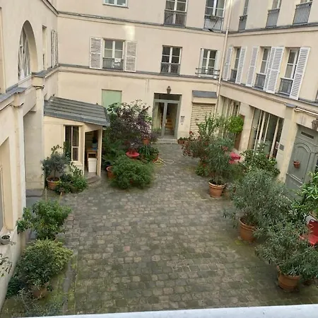 Apartment Marais Standing *